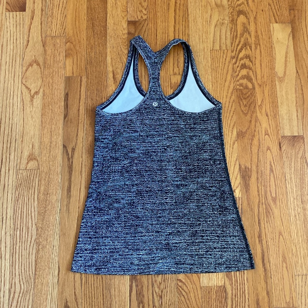 Lululemon Tank - Picture 4 of 5